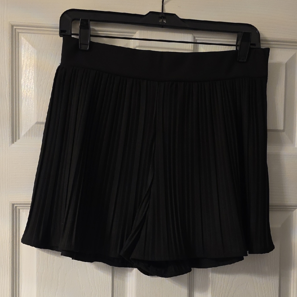 Zara Black Pleated Skort